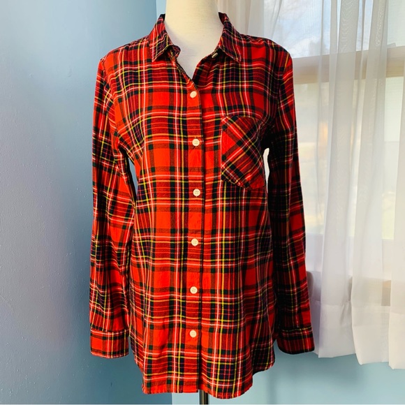 Old Navy Red Plaid Flannel Classic Button Down - Picture 1 of 8